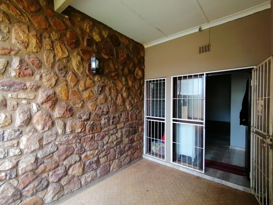 3 Bedroom Property for Sale in Adamayview North West